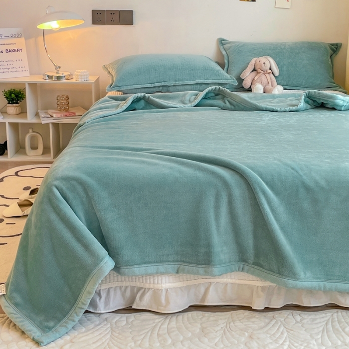 91家纺网 家纺一手货源 找家纺 （总）雅萱家纺 2022新款纯色牛奶绒多功能毛毯