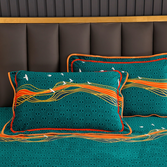 91家纺网 家纺一手货源 找家纺 雨洋2025新款加厚保暖牛奶绒金貂婴儿绒单被套 自由飞翔