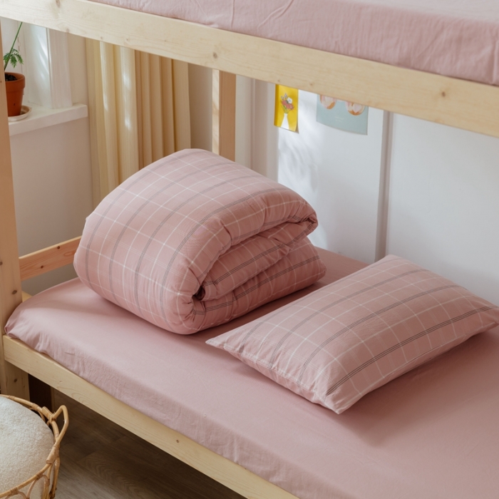 91家纺网 家纺一手货源 找家纺 梦享生活家居 2022新款水洗棉上下铺三件套 格调粉