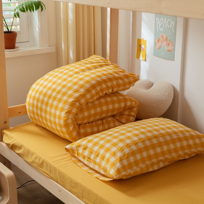 91家纺网 家纺一手货源 找家纺 梦享生活家居 2022新款水洗棉上下铺三件套 晓月格黄