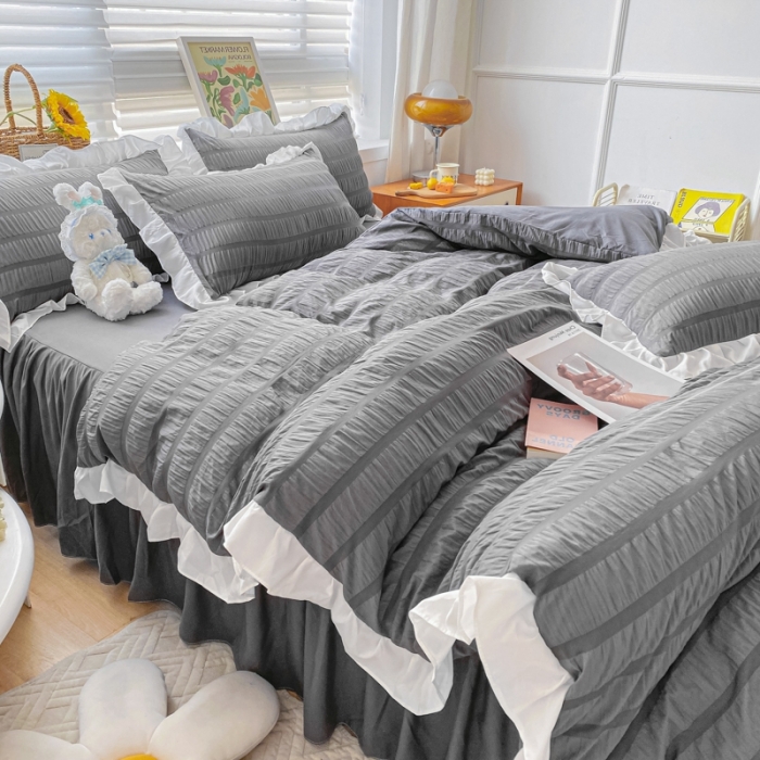 91家纺网 家纺一手货源 找家纺 慕澄家纺 2022新款韩版泡泡纱花边四件套（手机实拍） 极致灰