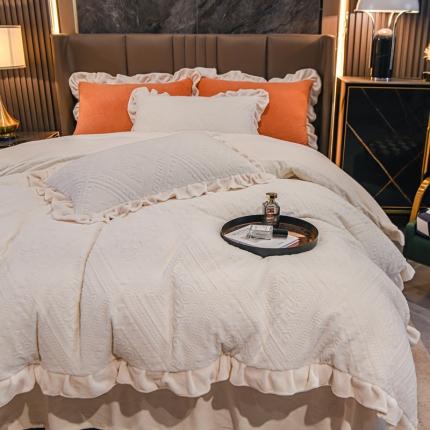 总 珺柔 2022新款220高克重纯色牛奶绒雕花花边款四件套