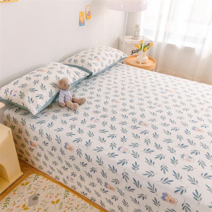 91家纺网 家纺一手货源 找家纺 名兮家居 2022新款全棉印花单件床单及三件套 花花熊