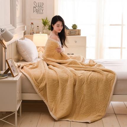 91家纺网 家纺一手货源 找家纺 小牛席业2022新款美式复合休闲毯-水波纹毯系列 米黄