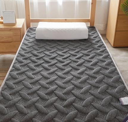 91家纺网 家纺一手货源 找家纺 (总)欣罗兰2023新立体针织三明治双面床垫系列-学生款