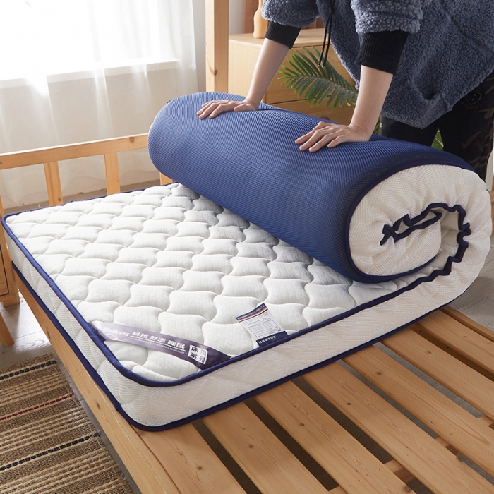 91家纺网 家纺一手货源 找家纺 欣罗兰 2022新款立体针织三明治双面床垫系列-学生款 格子白