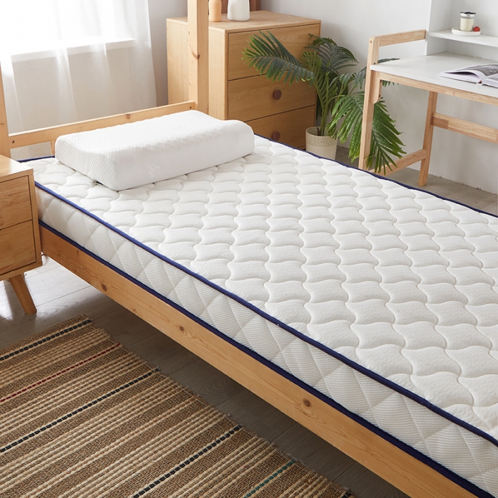 91家纺网 家纺一手货源 找家纺 欣罗兰 2022新款立体针织三明治双面床垫系列-学生款 格子白