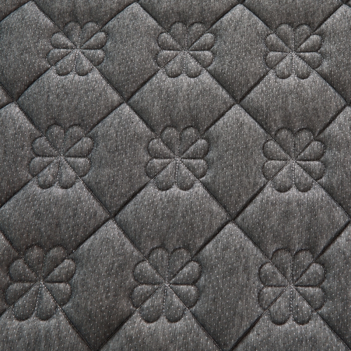 91家纺网 家纺一手货源 找家纺 欣罗兰2023立体针织三明治双面床垫-学生款 四叶草-灰