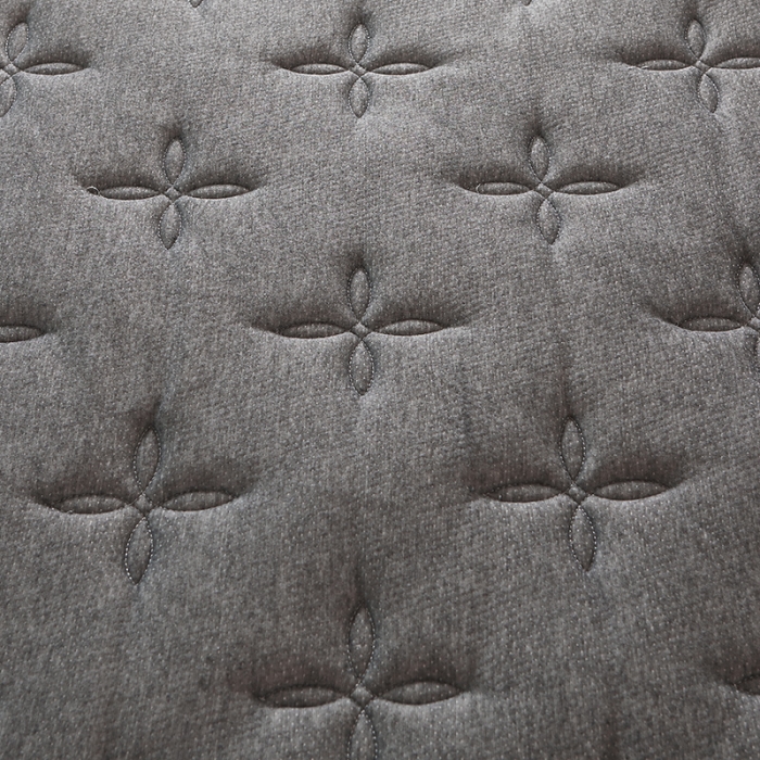 91家纺网 家纺一手货源 找家纺 欣罗兰2023立体针织三明治双面床垫-学生款 四叶花-灰