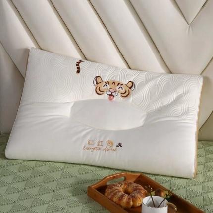 （总）剑桥2022新款红红虎虎单人羽丝柔软舒适定型透气护颈枕