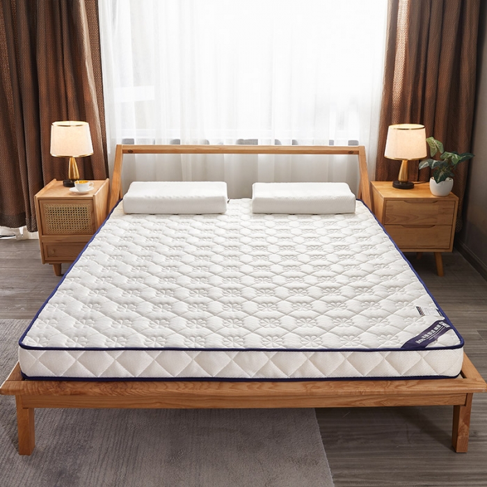 91家纺网 家纺一手货源 找家纺 欣罗兰2023立体针织三明治双面床垫-成人款四叶草-白色