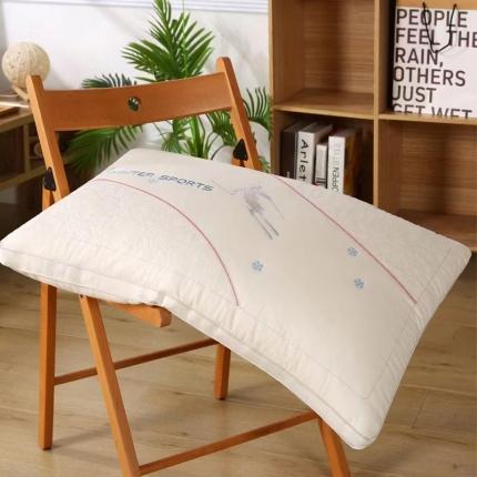 （总）剑桥 2022新款雪绒绒羽丝绒单人柔软立体压缩护颈枕