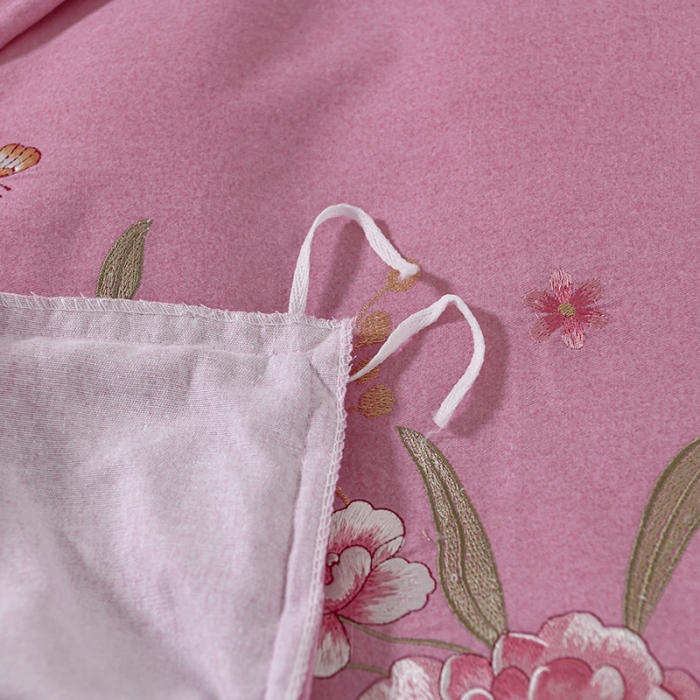 91家纺网 家纺一手货源 找家纺 畅畅家纺 2022新款全棉磨毛绣花四件套 香水百合-粉红