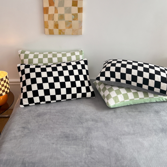 91家纺网 家纺一手货源 找家纺 金爱家 2023新款棋盘格牛奶绒四件套 棋盘格-黑