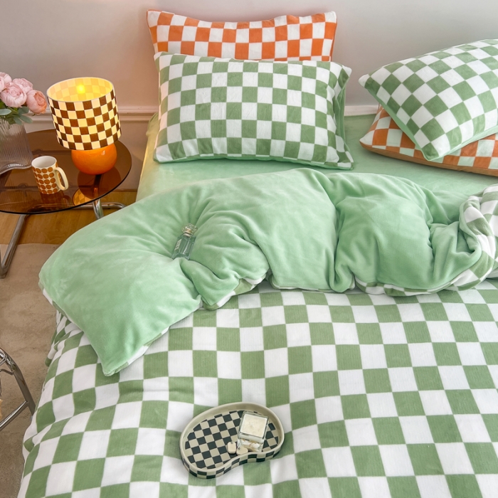 91家纺网 家纺一手货源 找家纺 金爱家 2023新款棋盘格牛奶绒四件套 棋盘格-绿
