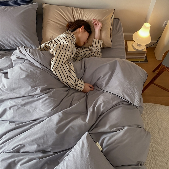 91家纺网 家纺一手货源 找家纺 棉眠 2022新款40S全棉水洗棉嵌线款四件套-晚安系列 晚安迷雾灰
