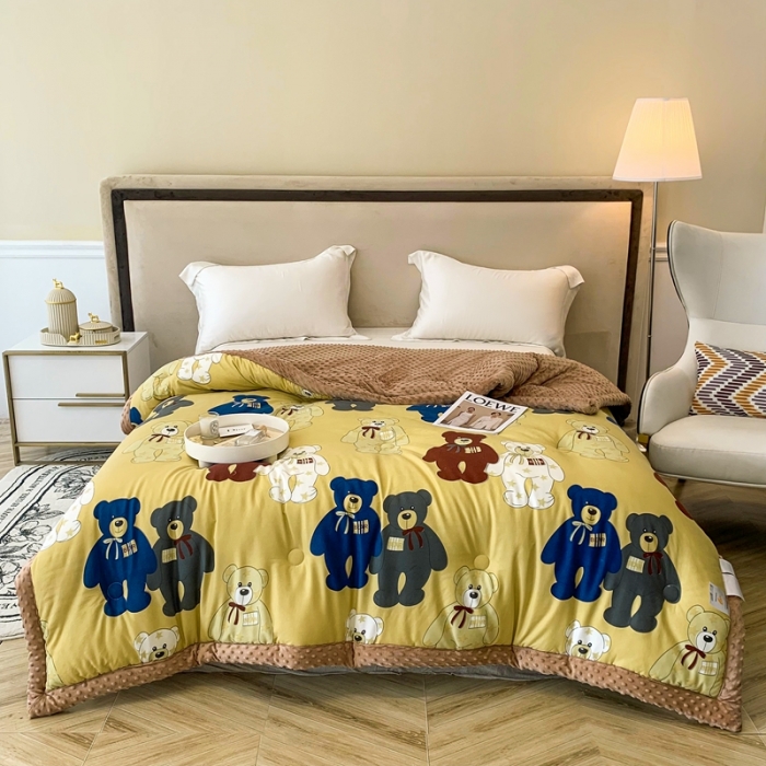 91家纺网 家纺一手货源 找家纺 澳洲羽 2024新款3D按摩豆豆被 抱抱熊-咖