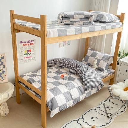 91家纺网 家纺一手货源 找家纺 铭成家纺2022新款全棉印花学生三件套 格子熊