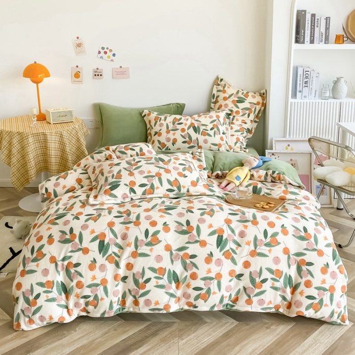 91家纺网 家纺一手货源 找家纺 呗旺鹿 2022高克重印花小清新加厚保暖牛奶绒四件套直播橘美