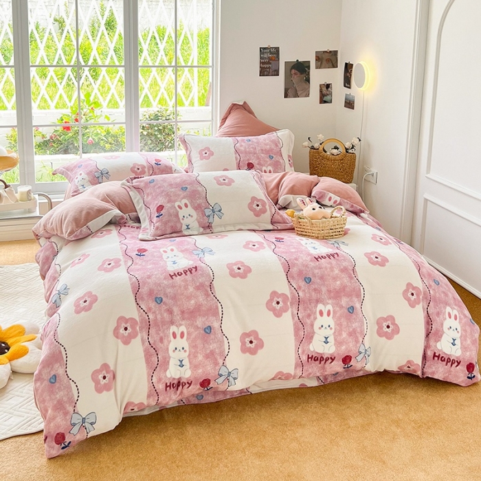 91家纺网 家纺一手货源 找家纺 呗旺鹿 2022年印花小清新加厚保暖牛奶绒四件套直播 兔宝宝