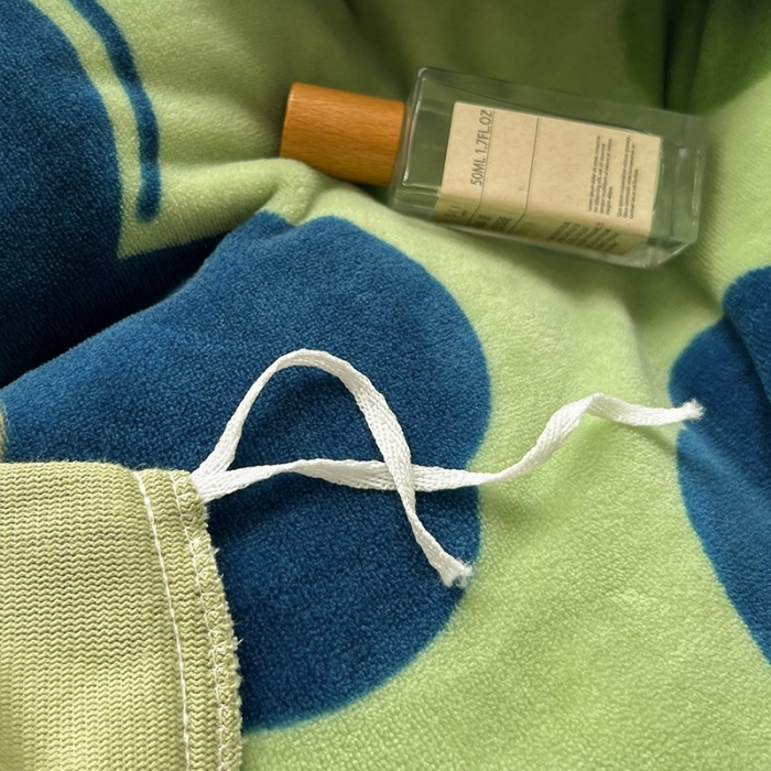 91家纺网 家纺一手货源 找家纺 呗旺鹿 2022高克重印花小清新加厚保暖牛奶绒四件套直播夏沫