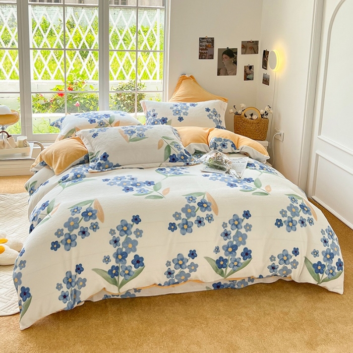 91家纺网 家纺一手货源 找家纺 呗旺鹿 2022年印花小清新加厚保暖牛奶绒四件套直播 爱丽丝