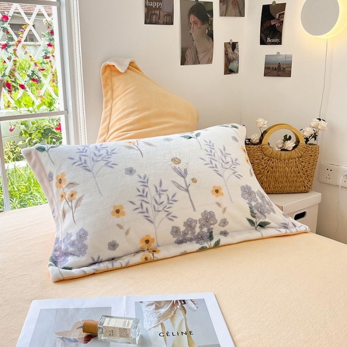 91家纺网 家纺一手货源 找家纺 呗旺鹿 2022印花小清新加厚保暖牛奶绒四件套直播 花影暗香