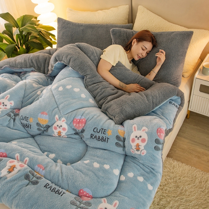 91家纺网 家纺一手货源 找家纺 畅销被业2025新款加厚保暖雪花绒冬被 可爱兔-蓝