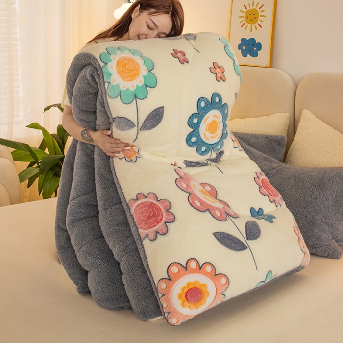 91家纺网 家纺一手货源 找家纺 畅销被业2025新款加厚保暖雪花绒冬被 太阳花