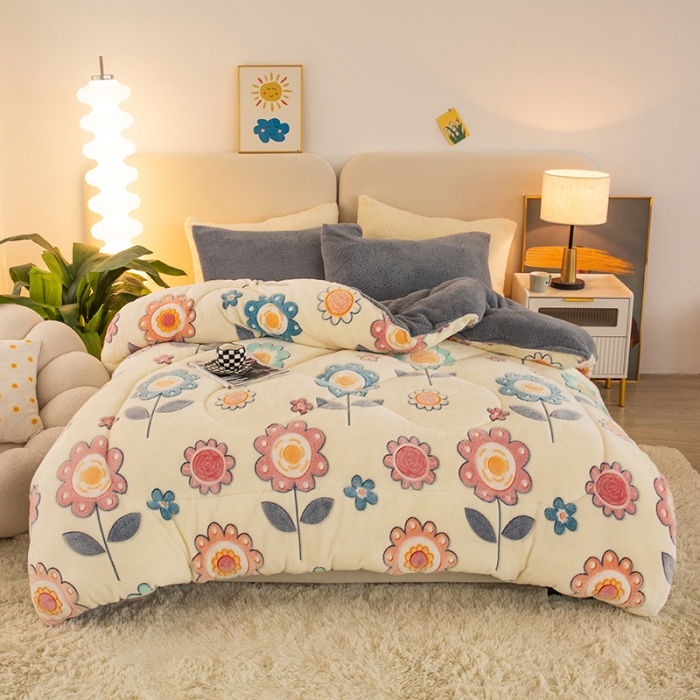 91家纺网 家纺一手货源 找家纺 畅销被业2025新款加厚保暖雪花绒冬被 太阳花