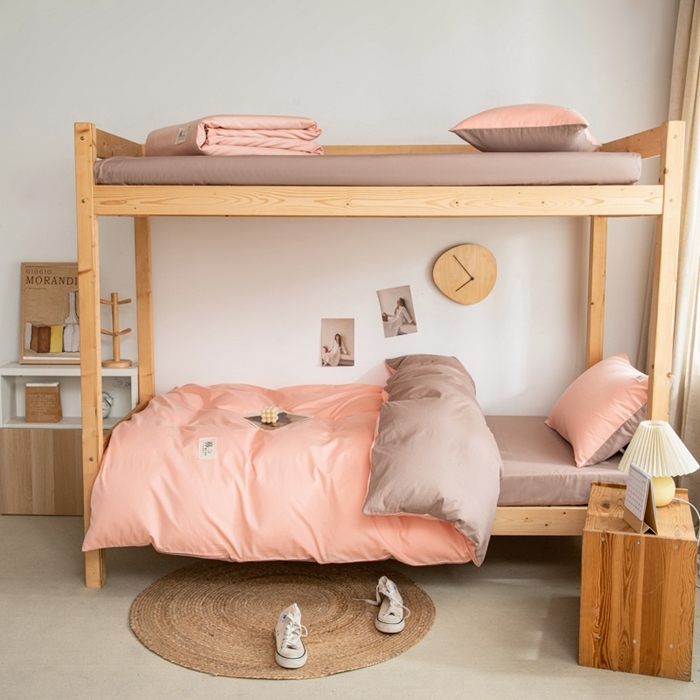 91家纺网 家纺一手货源 找家纺 杜先生 全棉学生宿舍上下铺色拼系列三件套 初恋粉-卡其