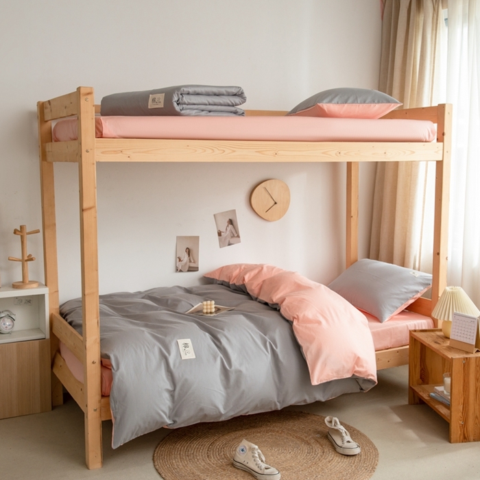 91家纺网 家纺一手货源 找家纺 杜先生 2023新款全棉学生宿舍上下铺色拼系列三件套 浅灰-初恋粉