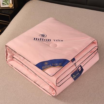 91家纺网 家纺一手货源 找家纺 易博家纺 热卖逸林夏被空调被芯春秋被加厚冬被 粉色