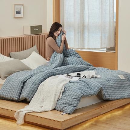 91家纺网 家纺一手货源 找家纺 莱宁被业 2022新款日式色织水洗棉冬被 羽墨