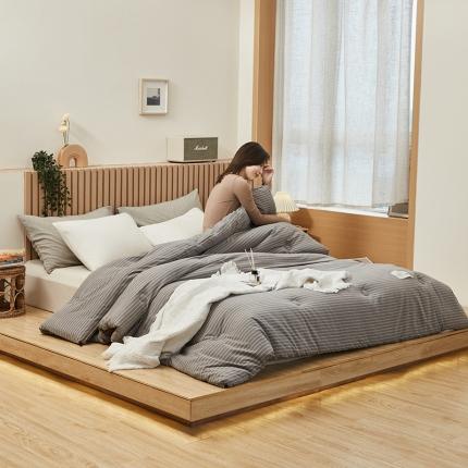 91家纺网 家纺一手货源 找家纺 莱宁被业 2022新款日式色织水洗棉冬被 织梦