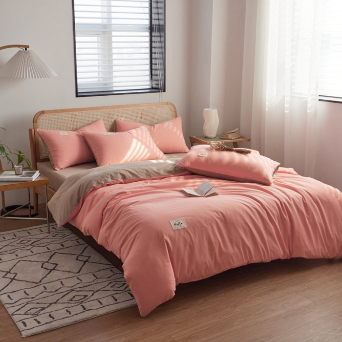 91家纺网 家纺一手货源 找家纺 ab家纺 2022新款全棉水洗棉四件套（格子+素色） 粉卡其