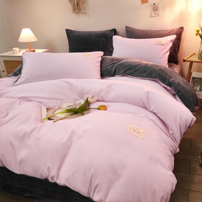 91家纺网 家纺一手货源 找家纺 啊雅家居 2025新款水洗棉加绒单面绒被套 暖粉加牛奶绒