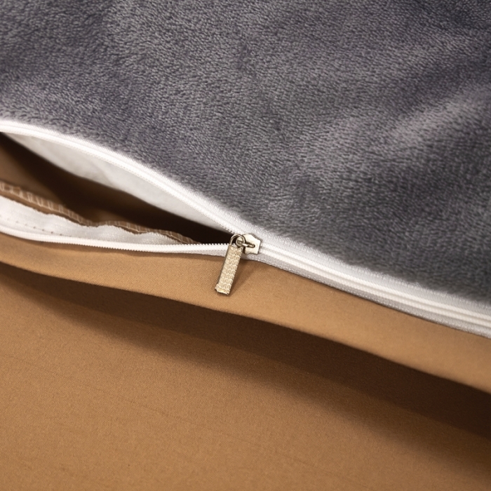 91家纺网 家纺一手货源 找家纺 啊雅家居 2025新款水洗棉加绒单面绒被套 暖咖加牛奶绒