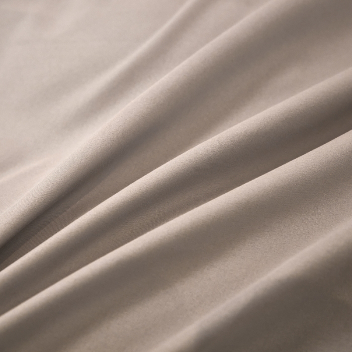 91家纺网 家纺一手货源 找家纺 啊雅家居 2025新款水洗棉加绒单面绒被套 浅灰加牛奶绒