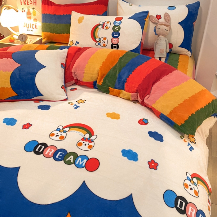 91家纺网 家纺一手货源 找家纺 金爱家 2023新款牛奶绒小清新四件套 彩虹兔