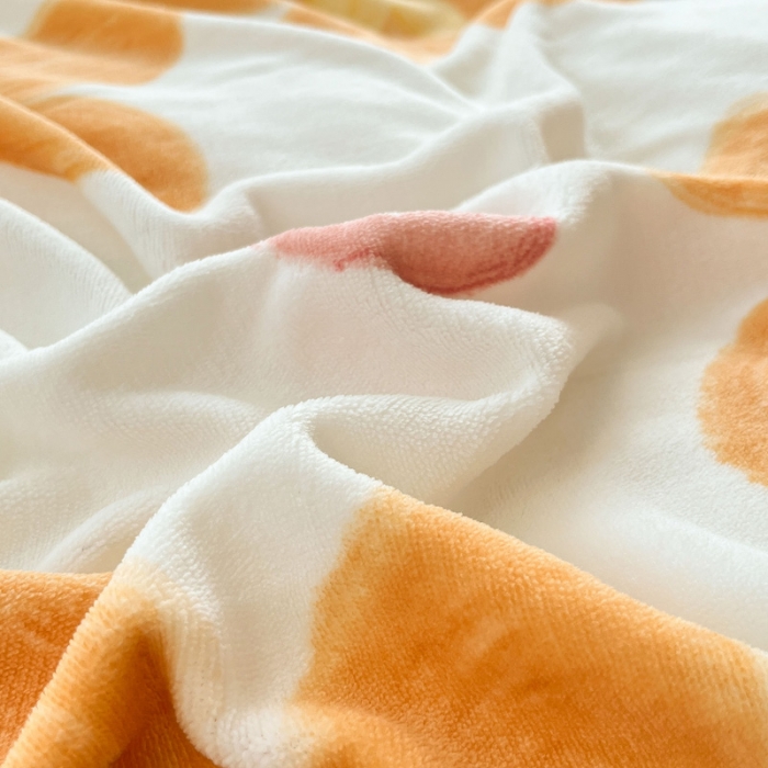 91家纺网 家纺一手货源 找家纺 金爱家 2023新款牛奶绒小清新四件套 甜蜜大花