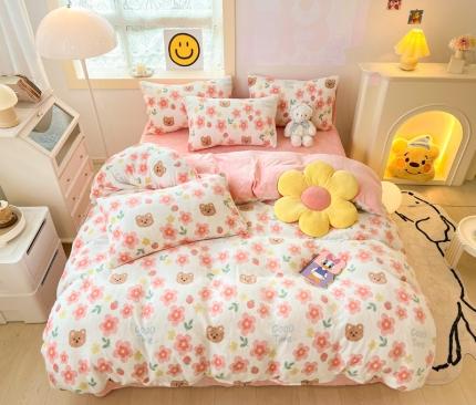 金爱家 2023新款牛奶绒小清新四件套 樱花小熊-粉