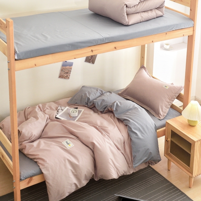 91家纺网 家纺一手货源 找家纺 卡迪亚家纺2022新款全棉13372学生纯色三件套 卡其灰