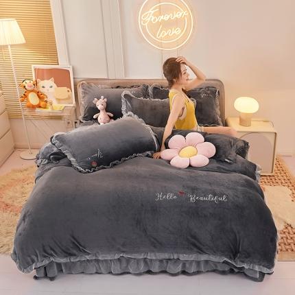 91家纺网 家纺一手货源 找家纺 找底底2023新款230g牛奶绒法莱绒刺绣蕾丝边床裙款四件套