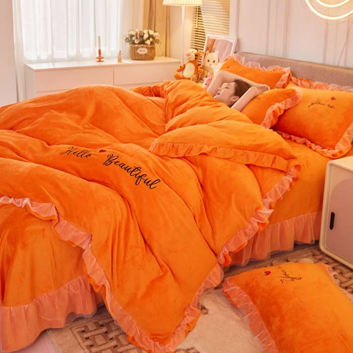 91家纺网 家纺一手货源 找家纺 找底底新款230g牛奶绒法莱绒刺绣蕾丝边床裙款四件套 橘橙色