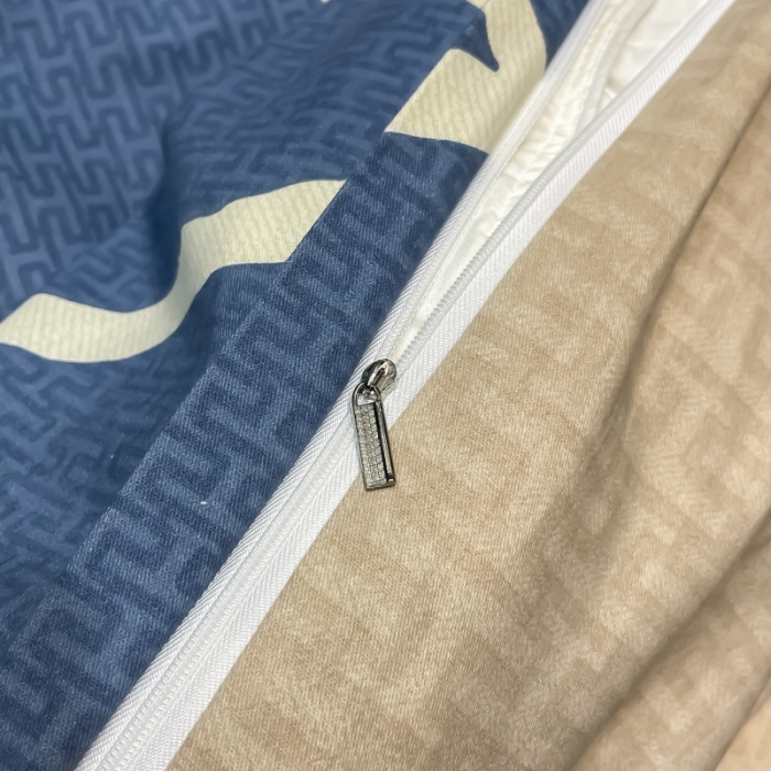 91家纺网 家纺一手货源 找家纺 金爱家 2023新款大阪纯棉生态磨毛条格简约系列四件套 波恩-兰