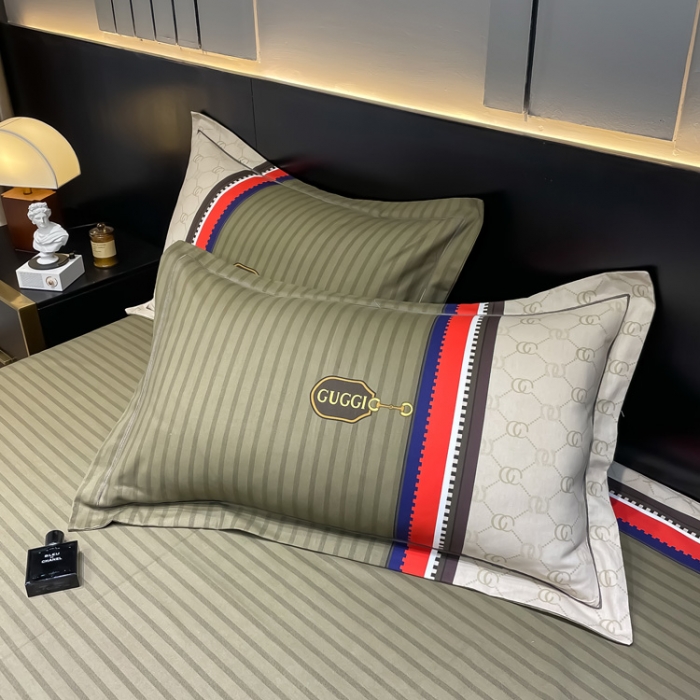 91家纺网 家纺一手货源 找家纺 金爱家 2023新款大阪纯棉生态磨毛条格简约系列四件套 金粉世家