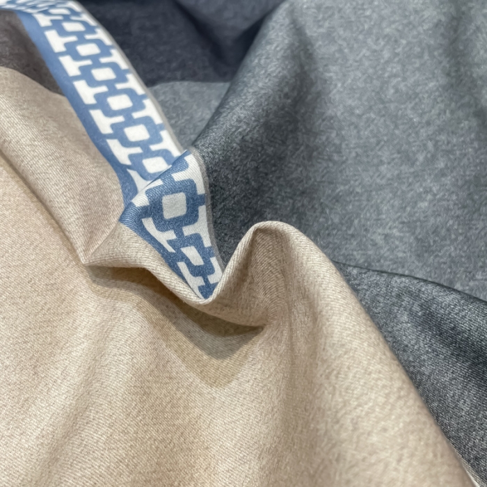 91家纺网 家纺一手货源 找家纺 金爱家 2023新款大阪纯棉生态磨毛条格简约系列四件套 莱伯妮-兰