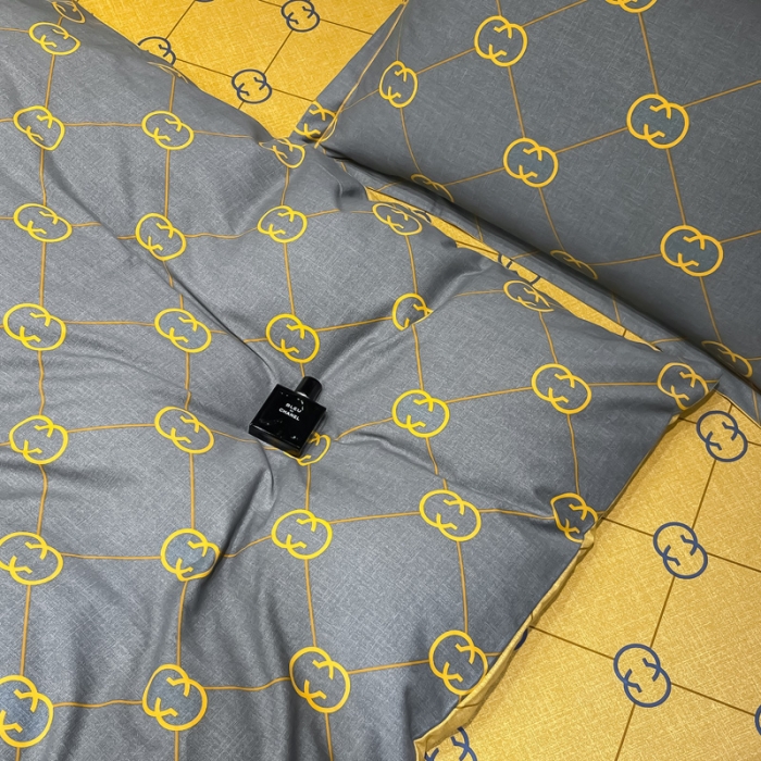 91家纺网 家纺一手货源 找家纺 金爱家 2023新款大阪纯棉生态磨毛条格简约系列四件套 维纳斯灰