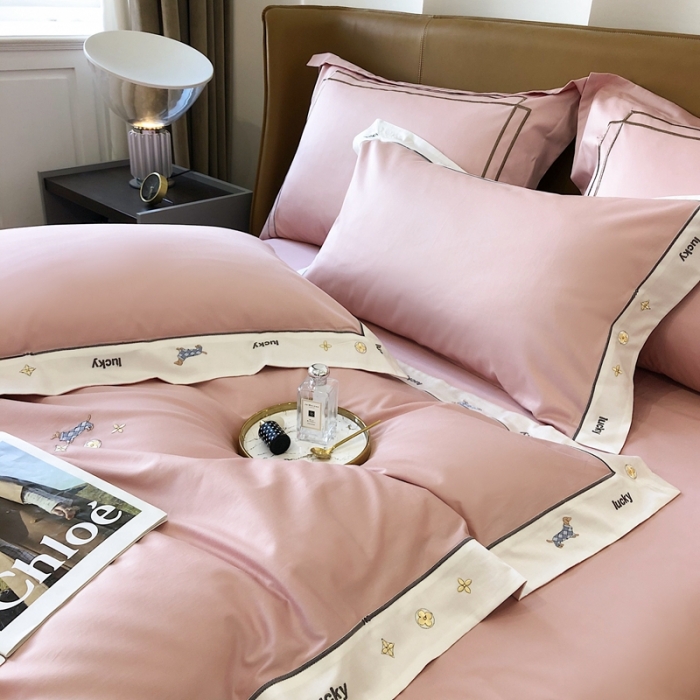 91家纺网 家纺一手货源 找家纺 优然居家纺 2022新款100支贡缎刺绣四件套-马里奥系列 玛里奥.欧陆粉